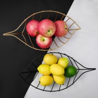 Nordic modern decorative geometric metal wire fruit storage bowl fruit basket for home decoration