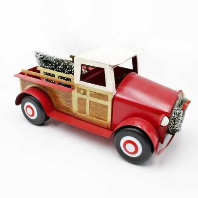 China Supplier New Design Red Vintage Novelty Metal Christmas Truck with Tree for Creative Christmas Home Interior Decoration